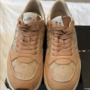 Coach C152 SIG TECH RUNNER Beige and Cream Sneakers